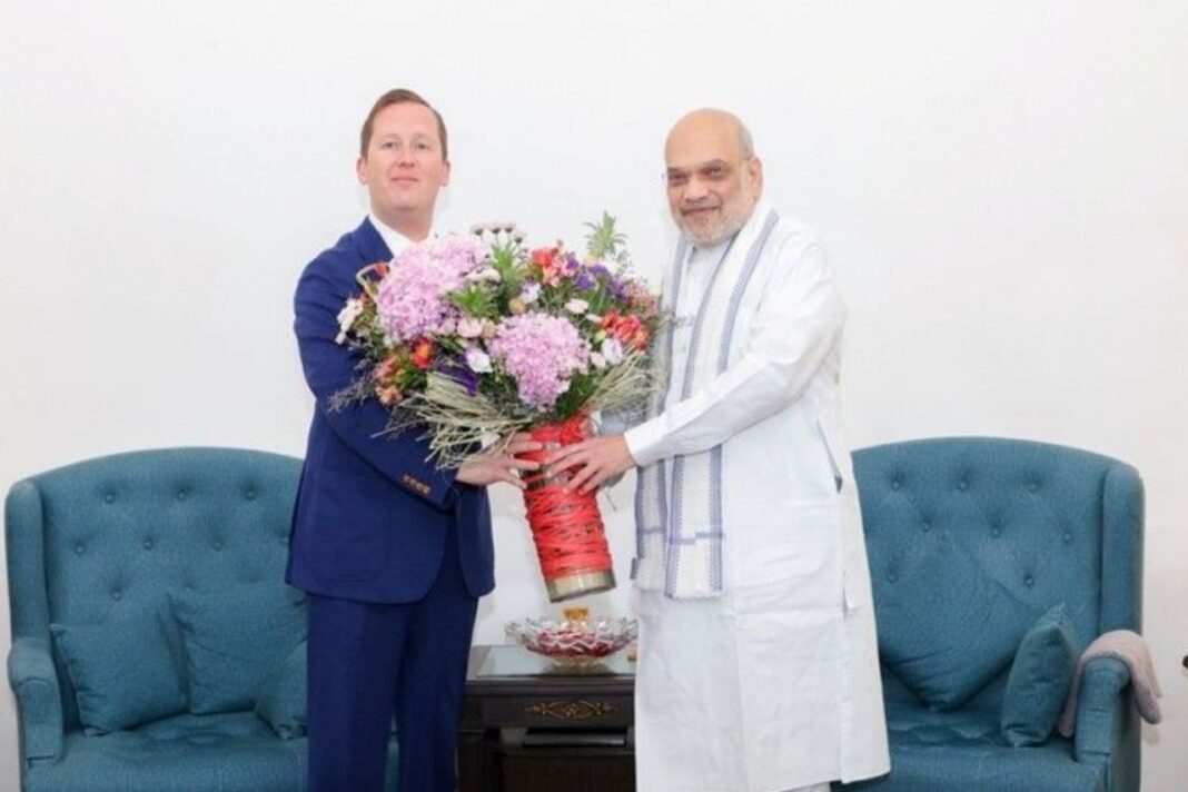 अमित शाह और अमेरिकी राजदूत सर्जियो गोर