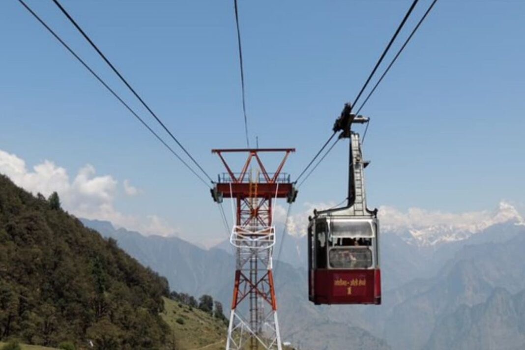 जोशीमठ-औली रोपवे के पुनः संचालन की मांग तेज, पर्यटन कारोबारियों ने सांसद को भेजा ज्ञापन जोशीमठ-औली रोपवे के पुनः संचालन की मांग तेज