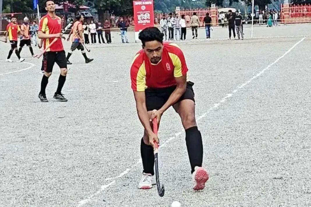 नैनीताल हॉकी टूर्नामेंट: दिल्ली की टीमों का दबदबा, श्याम लाल कॉलेज और सीबीडीटी ने दर्ज की शानदार जीत नैनीताल हॉकी टूर्नामेंट दिल्ली की टीमों का दबदबा