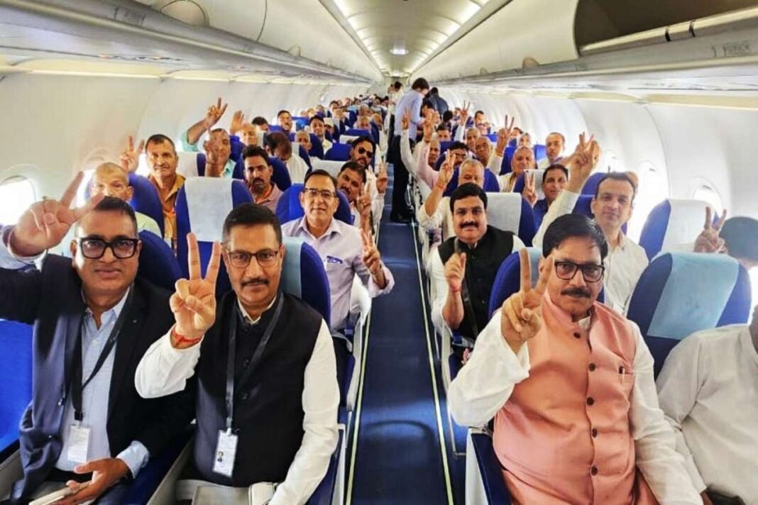नोएडा इंटरनेशनल एयरपोर्ट से व्यावसायिक उड़ानों की शुरुआत नोएडा इंटरनेशनल एयरपोर्ट से व्यावसायिक उड़ानों की शुरुआत