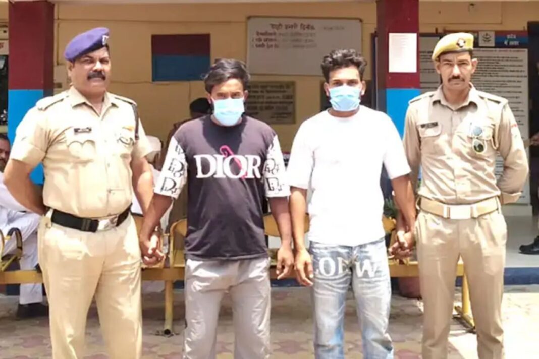 हत्या के प्रयास में वांछित दो शातिर आरोपी गिरफ्तार