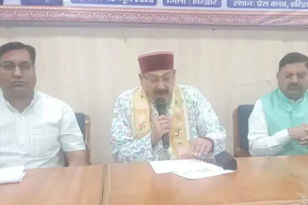हरिद्वार: केंद्र और राज्य सरकार की उपलब्धियों पर सतपाल महाराज की प्रेस वार्ता