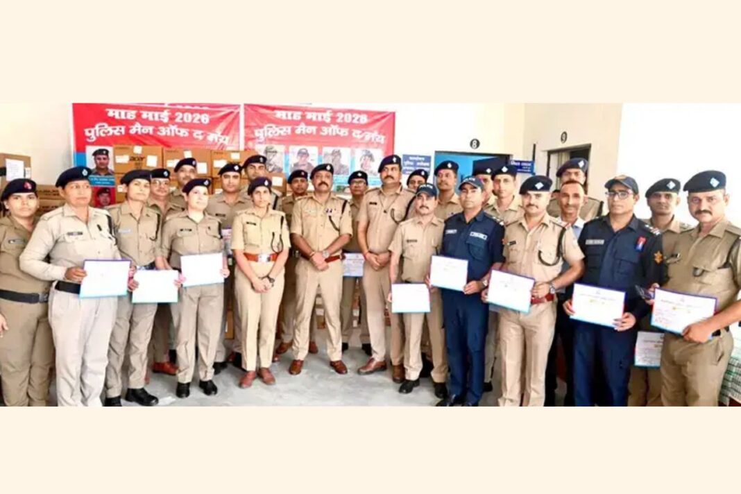 हरिद्वार पुलिस में सैनिक सम्मेलन एसएसपी नवनीत सिंह ने सुनीं समस्याएं