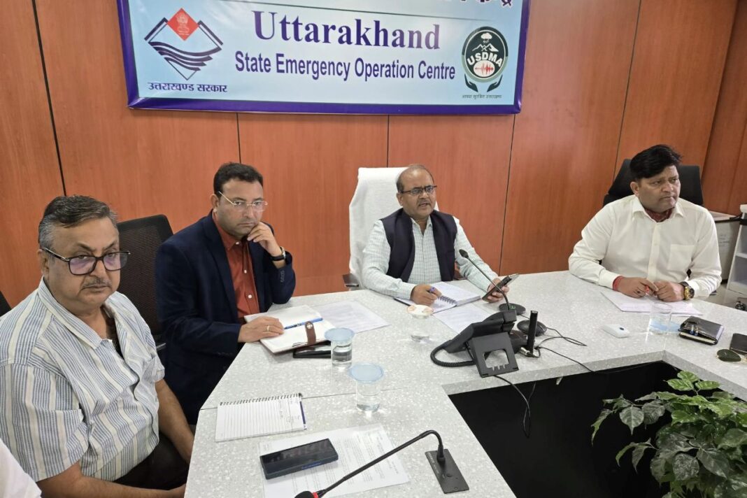 उत्तराखंड में सोमवार से ऑरेंज अलर्ट, आपदा प्रबंधन विभाग ने सभी जिलों को किया सतर्क उत्तराखंड में सोमवार से ऑरेंज अलर्ट आपदा प्रबंधन विभाग ने सभी जिलों को किया सतर्क
