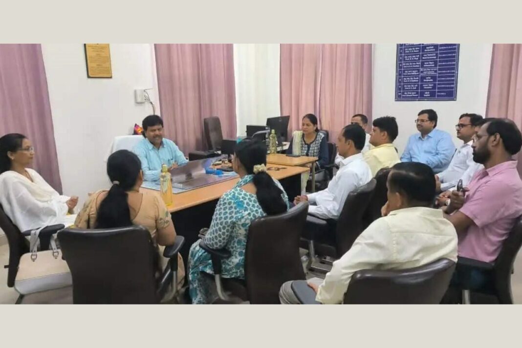एचएनबी गढ़वाल विश्वविद्यालय में नए सत्र की तैयारी तेज, रैगिंग पर जीरो टॉलरेंस और सुरक्षा व्यवस्था होगी सख्त एचएनबी गढ़वाल विश्वविद्यालय में नए सत्र की तैयारी तेज