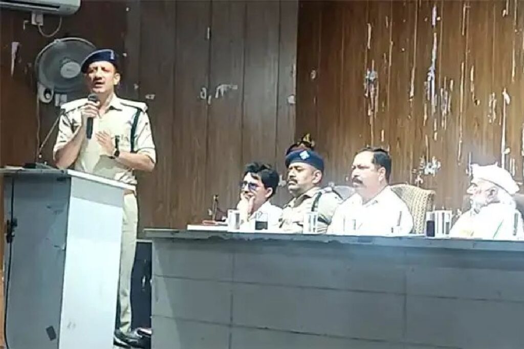 कांवड़ यात्रा 2026 एसपी देहात ने एसपीओ के साथ की बैठक