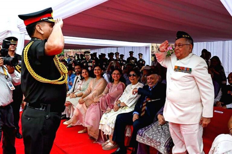 जनरल धीरज सेठ ने थलसेना प्रमुख का संभाला कार्यभार