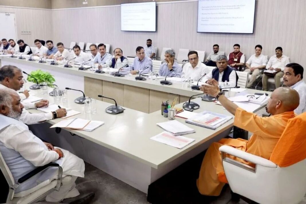 यूपी में राष्ट्रीय राजमार्ग परियोजनाओं को मिलेगी नई रफ्तार, योगी-गडकरी ने की समीक्षा; निवेश, उद्योग और पर्यटन पर रहेगा बड़ा असर यूपी में राष्ट्रीय राजमार्ग परियोजनाओं को मिलेगी नई रफ्तार, योगी-गडकरी ने की समीक्षा
