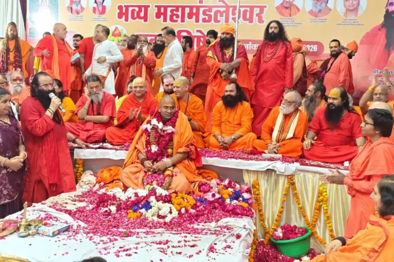 स्वामी सत्यश्रेयानंद गिरी बने निरंजनी अखाड़े के महामंडलेश्वर