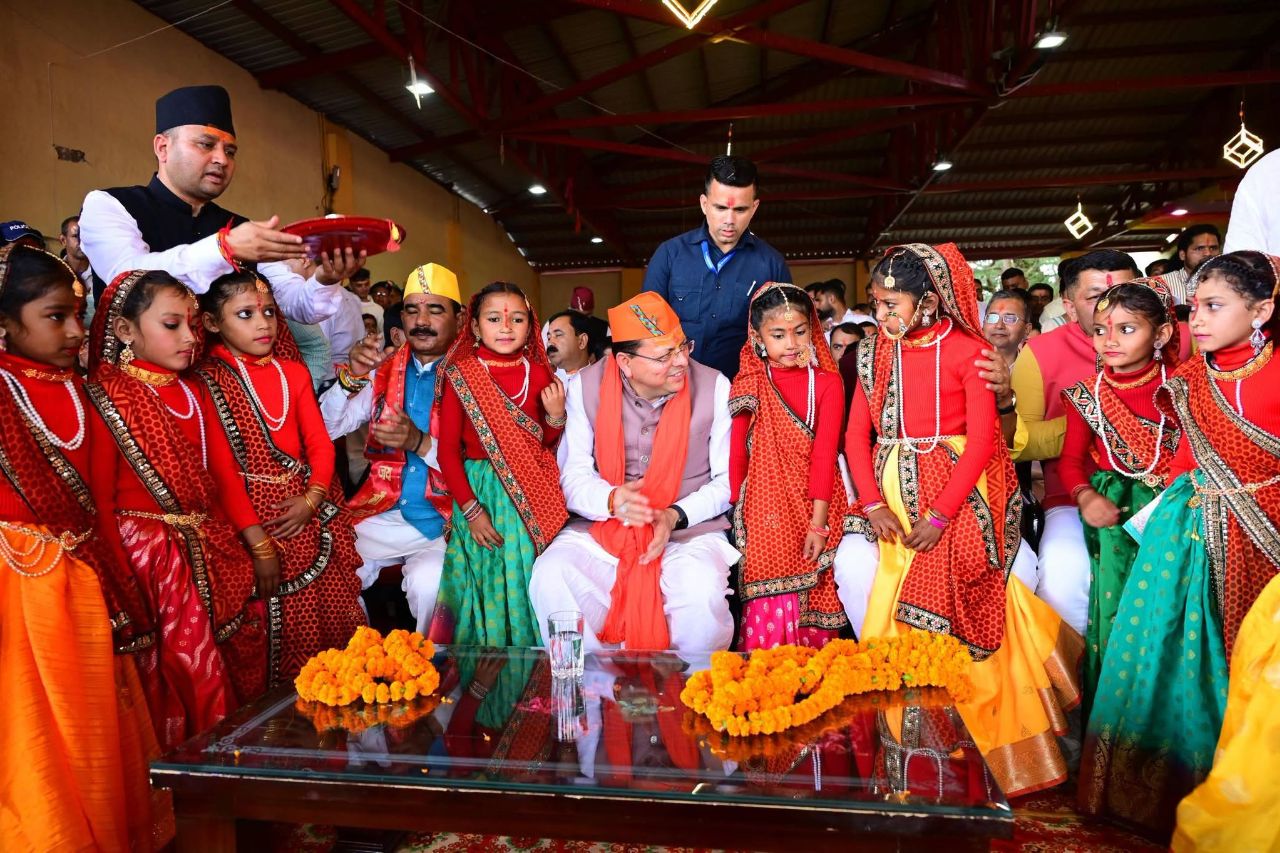 देवीधुरा बग्वाल मेला मुख्यमंत्री धामी ने की माँ वाराही की पूजा 5