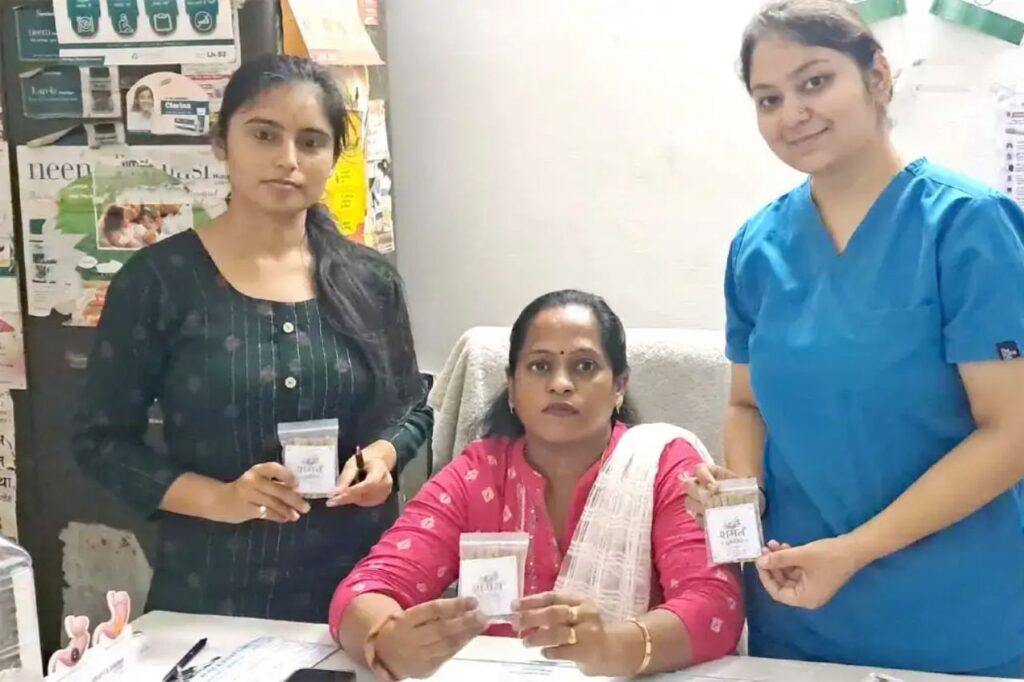 धूम्रपान छोड़ने में मदद करेगी हर्बल दंडिका, ऋषिकुल आयुर्वेद कॉलेज की पहल