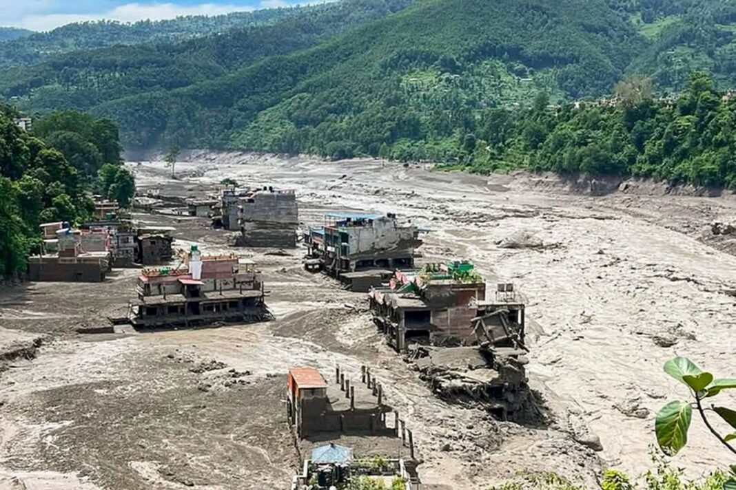 नेपाल में अचानक बाढ़ से 170 से ज्यादा मौतें, विदेशी नागरिकों समेत सैकड़ों लापता; कई देशों ने जताया दुख नेपाल में बाढ़ से 170 से ज्यादा मौतें