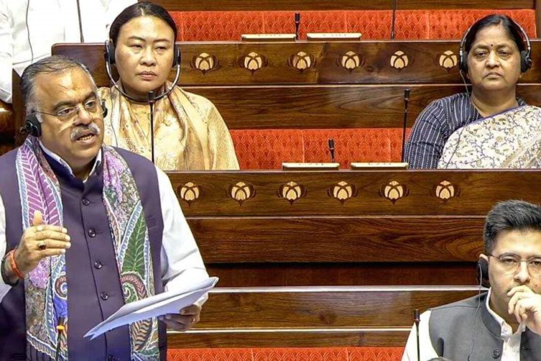 राज्यसभा में तरुण चुघ का आरोप, पाकिस्तान से ड्रोन के जरिए पंजाब में भेजे जा रहे हथियार और मादक पदार्थ तरुण चुघ, पंजाब में नशा, पंजाब कानून व्यवस्था, पाकिस्तान ड्रोन, पंजाब में हथियार, मादक पदार्थ, पंजाब अपराध, राज्यसभा