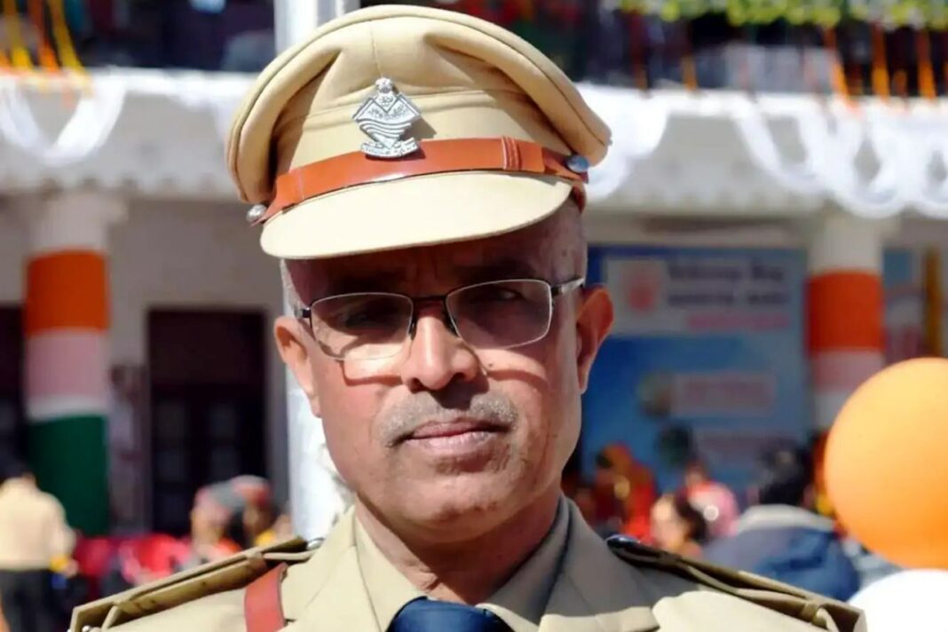रेवाधर मठपाल को मिलेगा मुख्यमंत्री सराहनीय सेवा पदक, स्वतंत्रता दिवस पर होंगे सम्मानित रेवाधर मठपाल को मिलेगा मुख्यमंत्री सराहनीय सेवा पदक, स्वतंत्रता दिवस 2026
