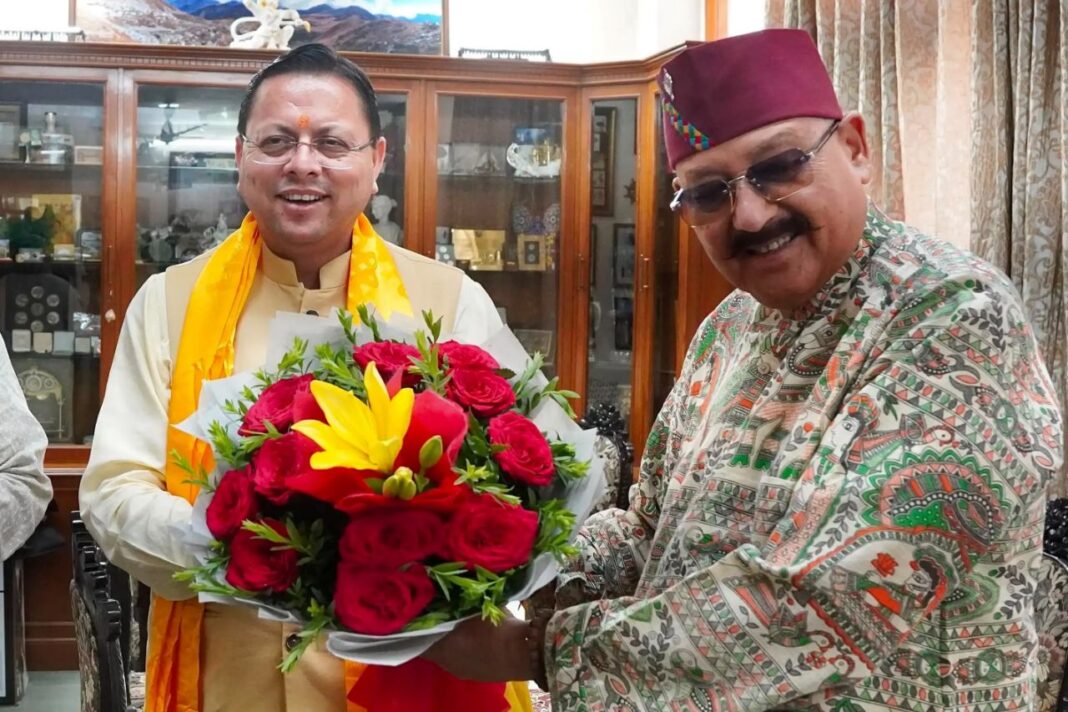 सतपाल महाराज ने सीएम धामी से की मुलाकात, बड़े ठेकों को छोटे पैकेज में बांटने का अनुरोध सतपाल महाराज ने सीएम धामी से की मुलाकात,