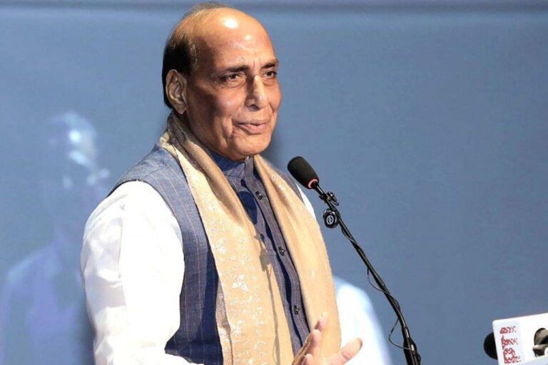 स्वदेशी हथियारों पर राजनाथ सिंह का जोर, पांच रक्षा परियोजनाओं का शिलान्यास