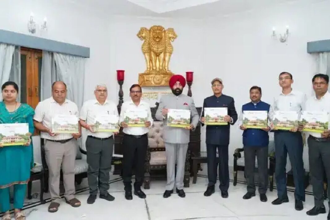 राज्यपाल गुरमीत सिंह ने ‘फ्लोरल हीलिंगः नेचर्स पाथ टू वेल-बीइंग’ कॉफी टेबल बुक का किया विमोचन ‘फ्लोरल हीलिंग’ कॉफी टेबल बुक का राज्यपाल गुरमीत सिंह ने किया विमोचन